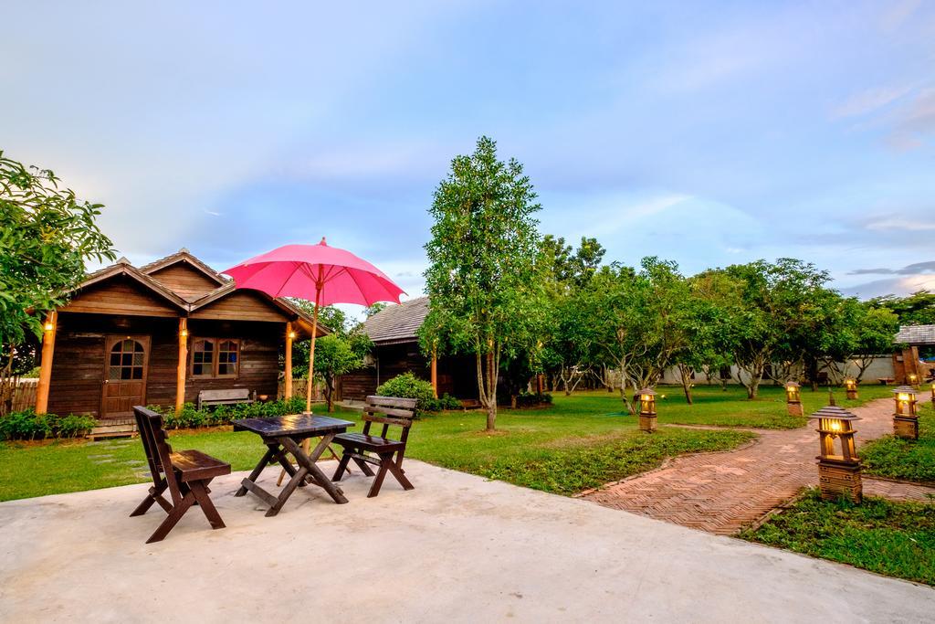 Banyen Villa สันทราย ภายนอก รูปภาพ