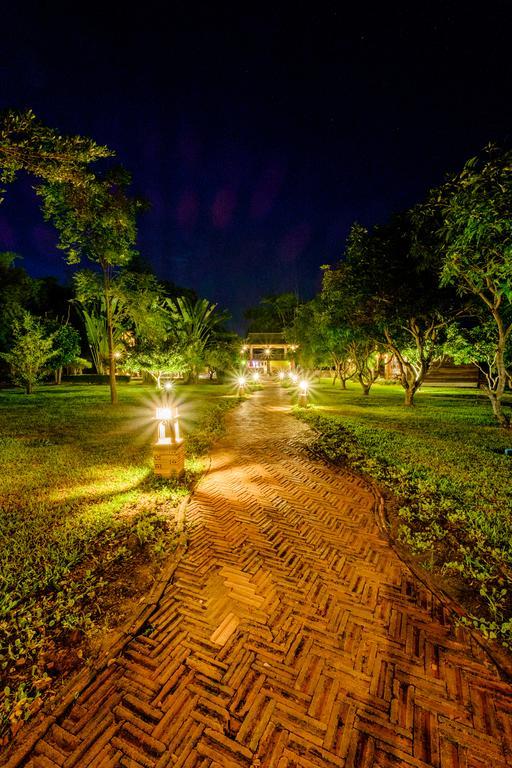 Banyen Villa สันทราย ภายนอก รูปภาพ