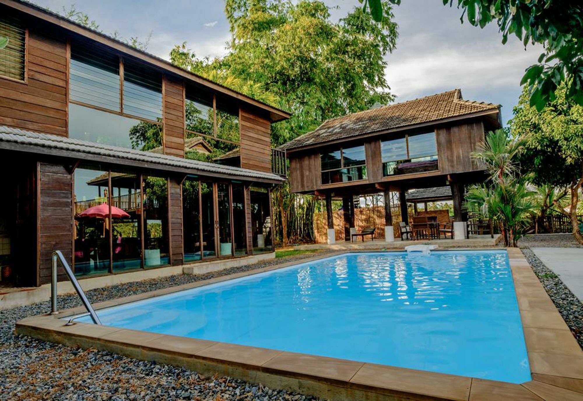 Banyen Villa สันทราย ภายนอก รูปภาพ