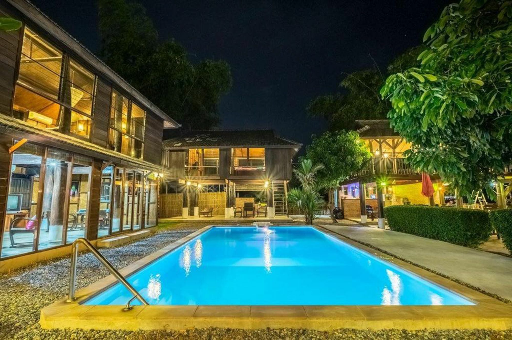 Banyen Villa สันทราย ภายนอก รูปภาพ
